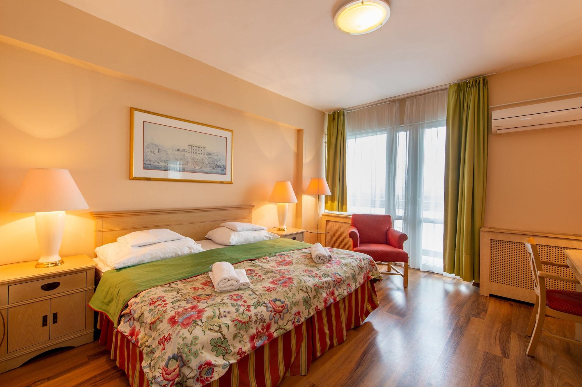 Hotel Fit 4*