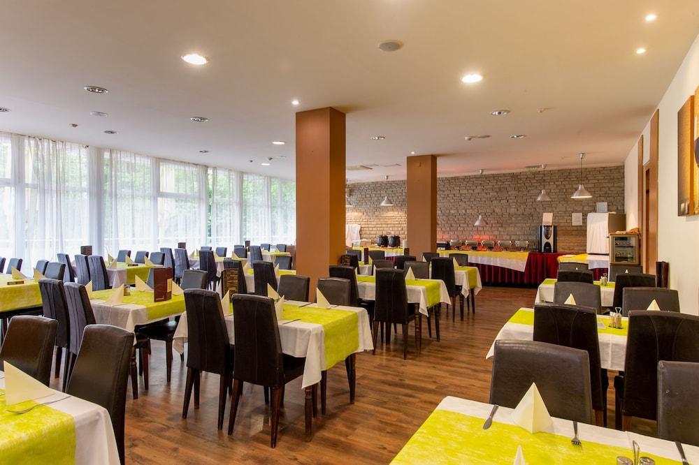 Fit Hotel
