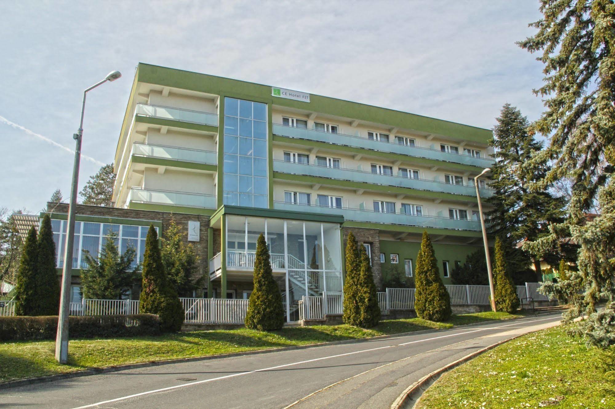 Fit Hotel 4*