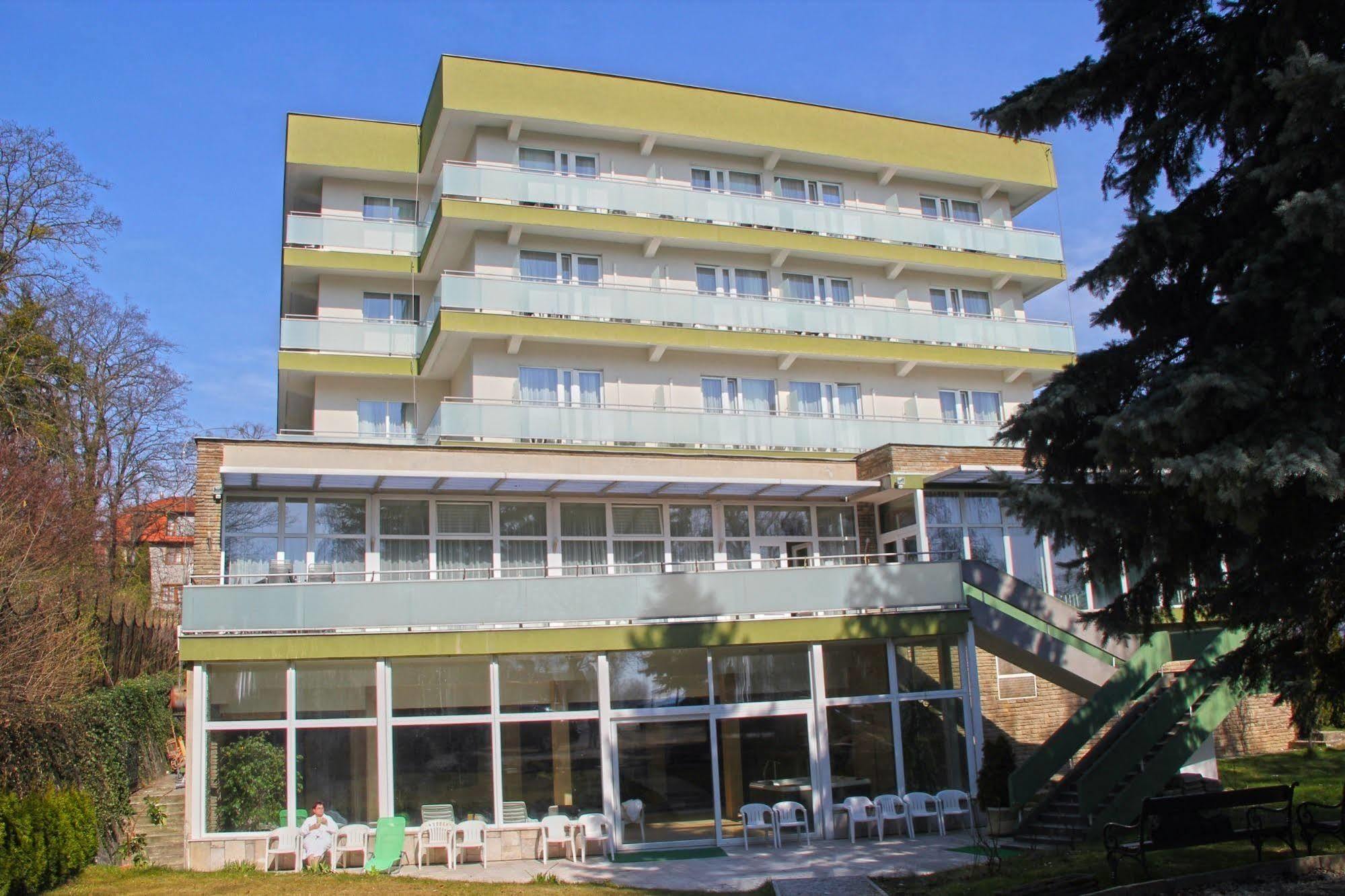 Fit Hotel